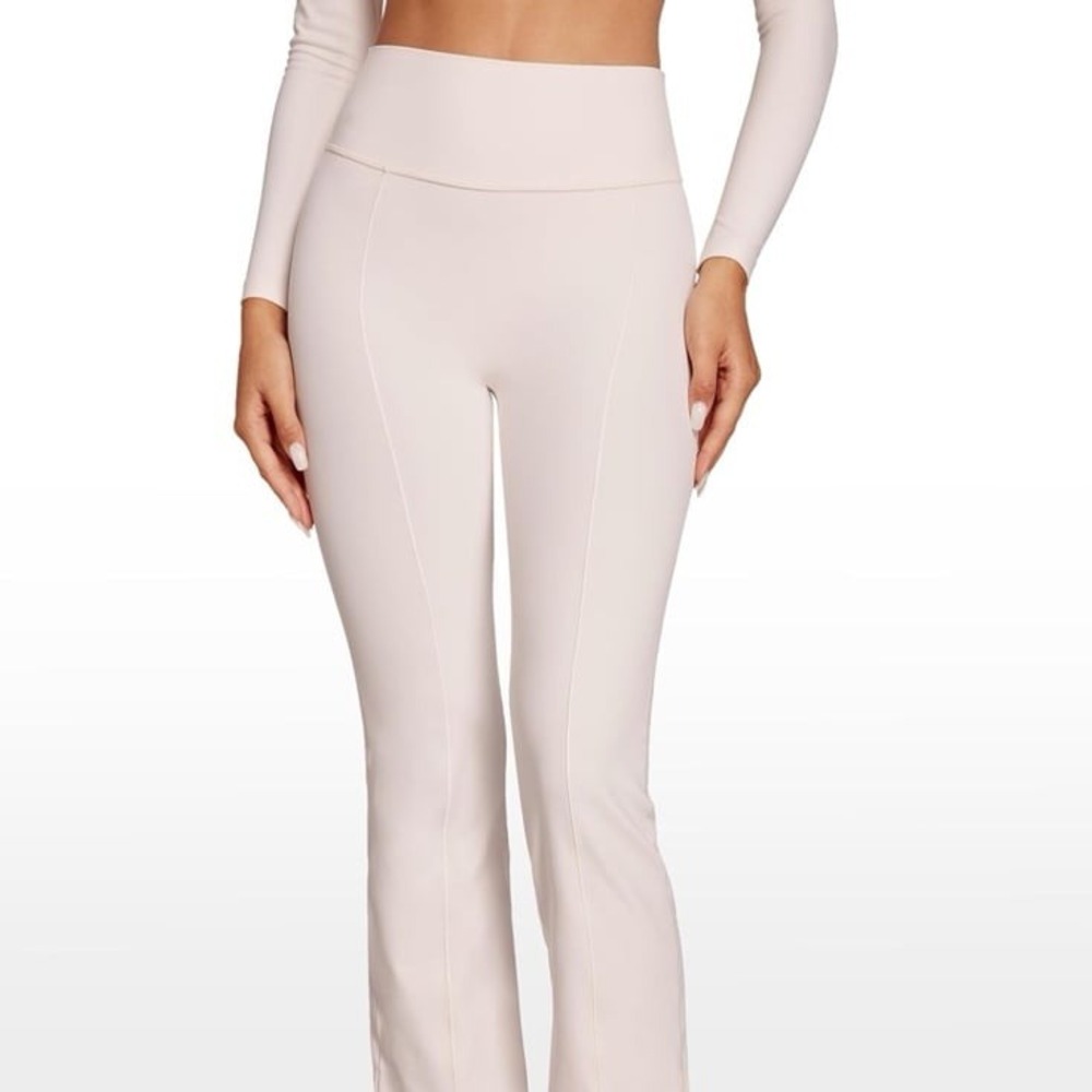 White High Waist Flare Workout Leggings 31"